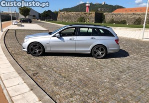 Mercedes-Benz C 180 Mercedes-Benz C 180 CDI BlueEFFICIENCY Station do ano 2012 - 12