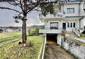 Moradia t3+1 de gaveto - são martinho sande guimarães