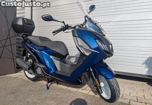 Peugeot Scooter