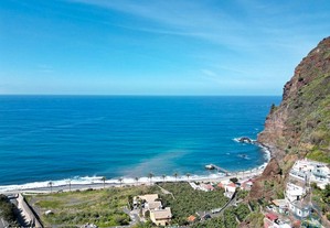 Terreno em Madeira de 660,00 m²