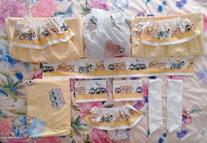 Conjunto de cortinados e capa de edredon em algodão, quarto criança