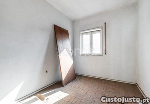 Andar Moradia T3 Para Remodelar Em Polvoreira,...