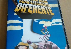 Monty Python E agora algo completamente diferente DVD com Legendas em Português