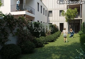 Apartamento T3 Duplex Condominio Cedofeita B