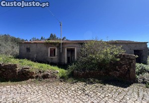 Casa de aldeia T1 em Aguda de 46,00 m²