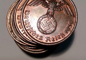 Moedas 2 Reichspfennig 1939 Alemanha com suástica
