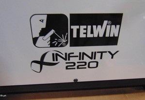 Aparelho de soldar Inverter Telwin Infinity 220 de