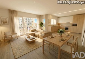 Apartamento T3 em Corroios de 91,00 m²