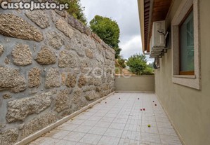 Moradia T3 Com Terreno, Passos, Cabeceiras De...