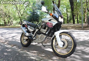Honda Africa Twin XRV 750 - 95
