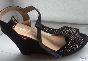 Sapatos Pretos de Senhora Like Style - Novos