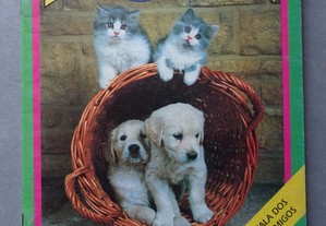 Caderneta de cromos vazia Cães & Gatos