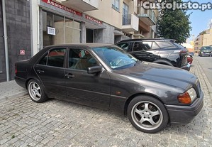 Mercedes-Benz C 250 D (202 125) - 00