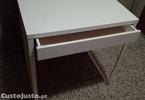 Secretria + cadeira