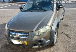 Fiat Strada Adventure - 13