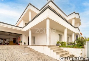 Moradia Familia T5 Em Esposende. Mar, Cidade,...