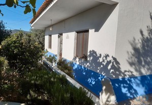 Casa tradicional T4 em Faro de 116,00 m²