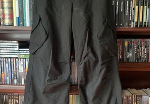 Calças Decathlon, tamanho 10 anos (134/145cm)