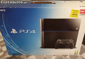 Sony PlayStation 4 Slim 500GB+Comando Nacon+4 jogos com caixa original