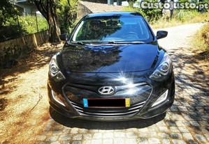 Hyundai i30 Diesel 5lug nacional ac - 12