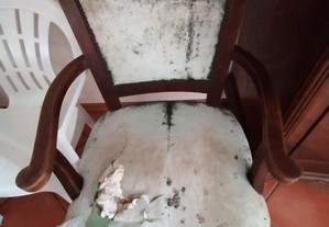 cadeira antiga para restauro