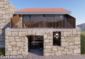 Moradia Em Pites Das Junias Com Projecto E...