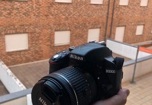 Máquina Fotográfica Nikon D3300