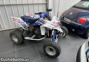 Suzuki LTZ400