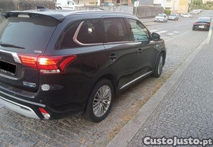 Mitsubishi Outlander 2,4 PHEV - 21