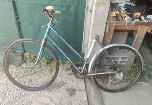 Bicicleta Francesa para restauro ou peças