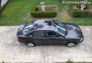 Audi A4 1.6 101cv AC - 96