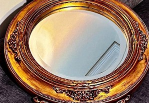 Requintado Espelho redondo: 52 cm altura, 37 cm largura, uma peça decorativa única!