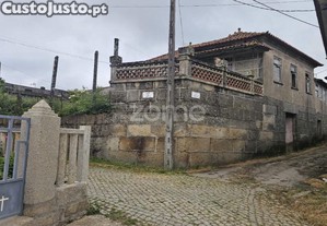Moradia Em Maços - Chaves