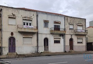 Terreno em Porto de 1800,00 m²