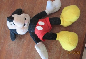 Mickey em peluche
