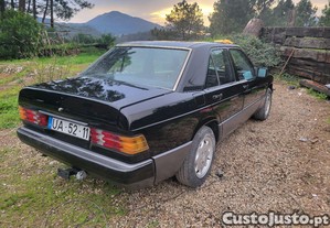 Mercedes-Benz 190 190 d 2.0 - 89