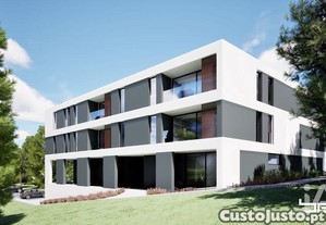Apartamento T3 em Estômbar e Parchal de 129,00 m²