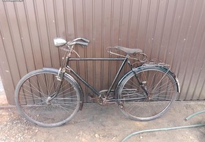 Bicicleta antiga pasteleira roda 28