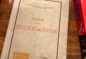 Ensaio sobre a essencia do ensaio_Silvio Lima.