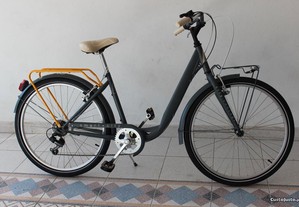 Bicicleta de Passeio Aurelia City