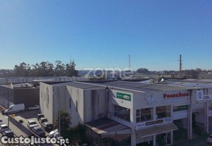 Pavilhão Com 700 M² Terreno De 1.198 M² -...
