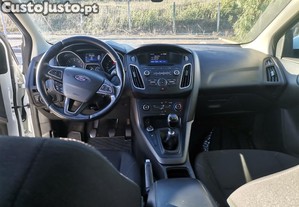Ford Focus Sw - 17
