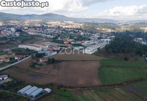 Terreno Com 8220 M² | Boim, Lousada
