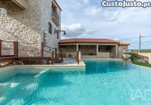 Casa / Villa T4 em Cadaval e Pêro Moniz