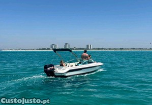 Sea Ray 160