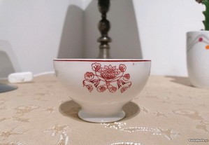 Taça porcelana Vista Alegre carimbo 31 (1924-1947)