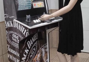 Maquina arcade Jack Daniels