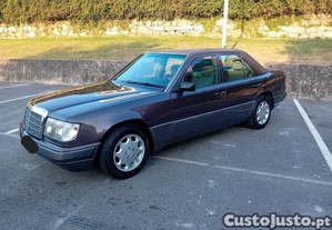 Mercedes-Benz E 250 Elegance - 92