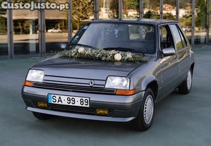 Renault 5 Clássico para Casamentos e Eventos