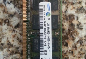 1 x 2GB DDR3 PC3-10600S-1333 Portateis